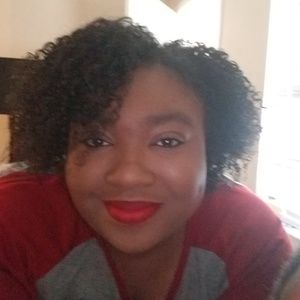 Meet your Posher, Janae